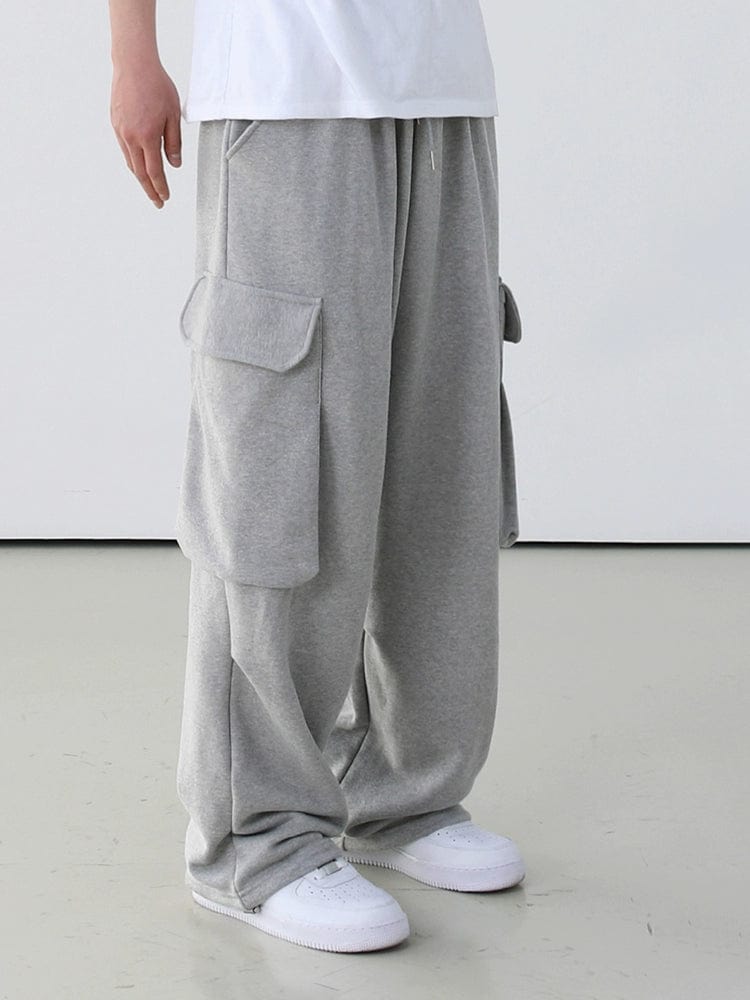 GREY CARGO SWEATPANTS