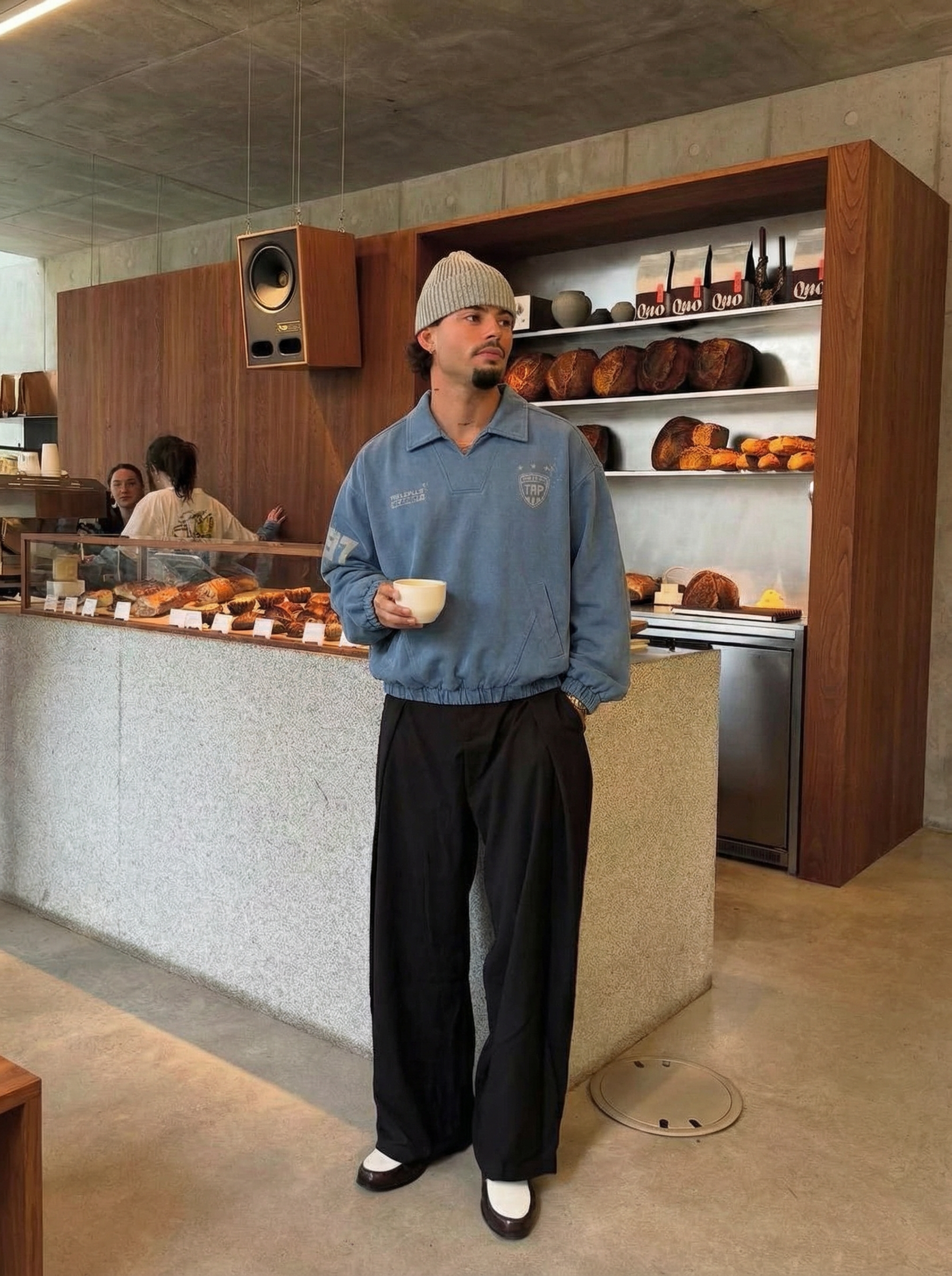 COLLAR SPORT SWEATER