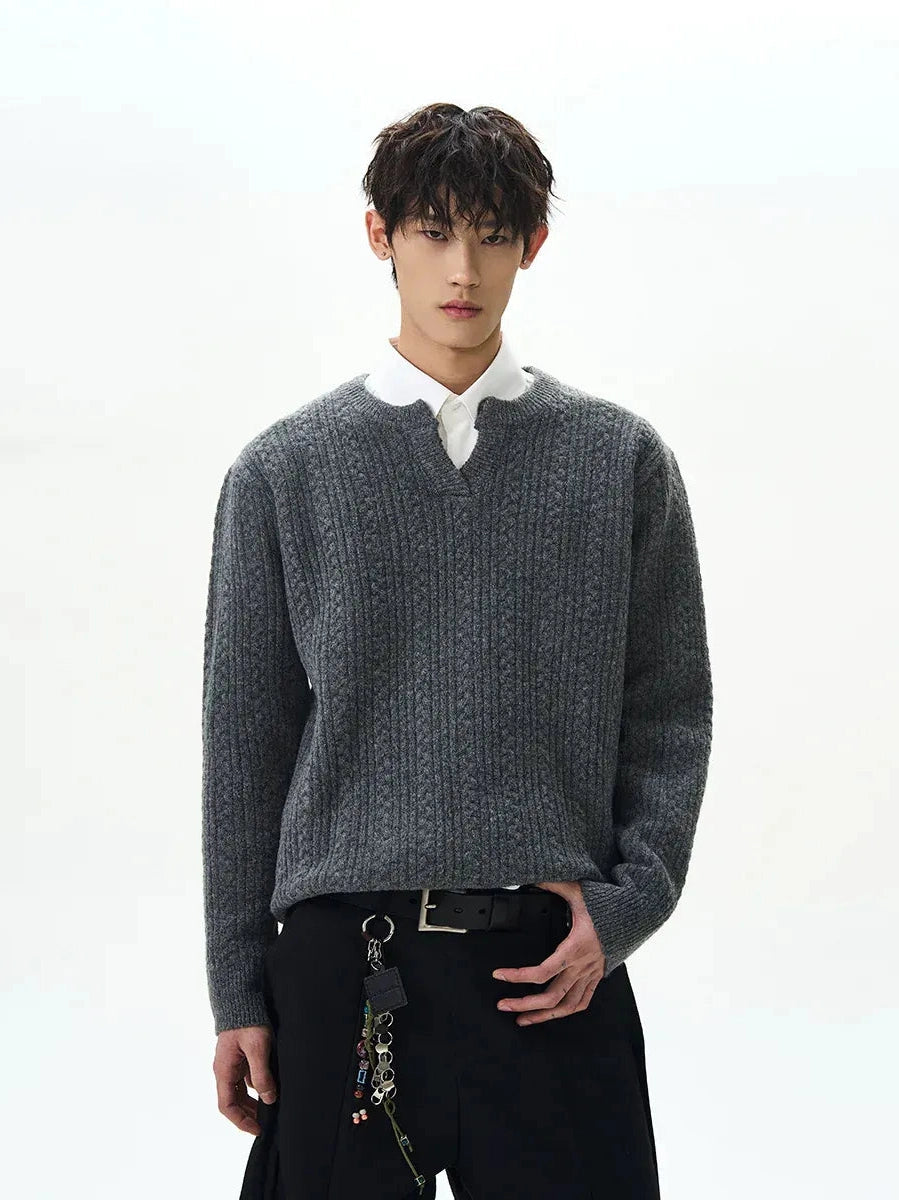 KNITWEAR V-NECK SWEATER